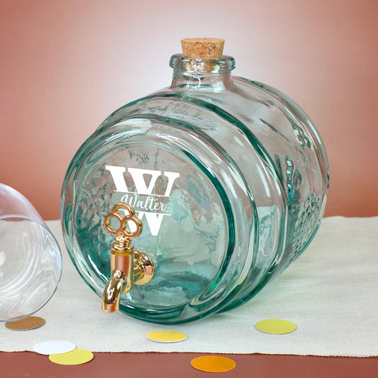 Handgefertigtes Glas Weinfass mit Initiale und Name als Getränkespender für Wein, Weißwein oder Rosé