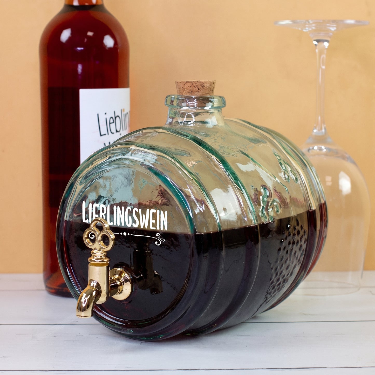 Fass aus Glas mit Name für Wein & Getränke | Handgemacht & Nachhaltig | Geschenk für Männer und Frauen