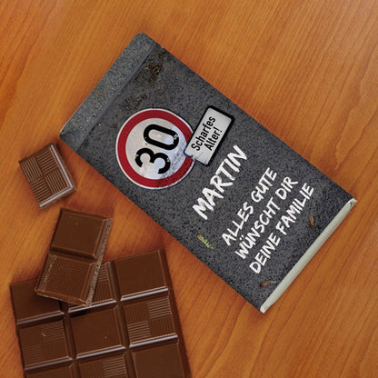 100g Schokolade mit Verkehrszeichen