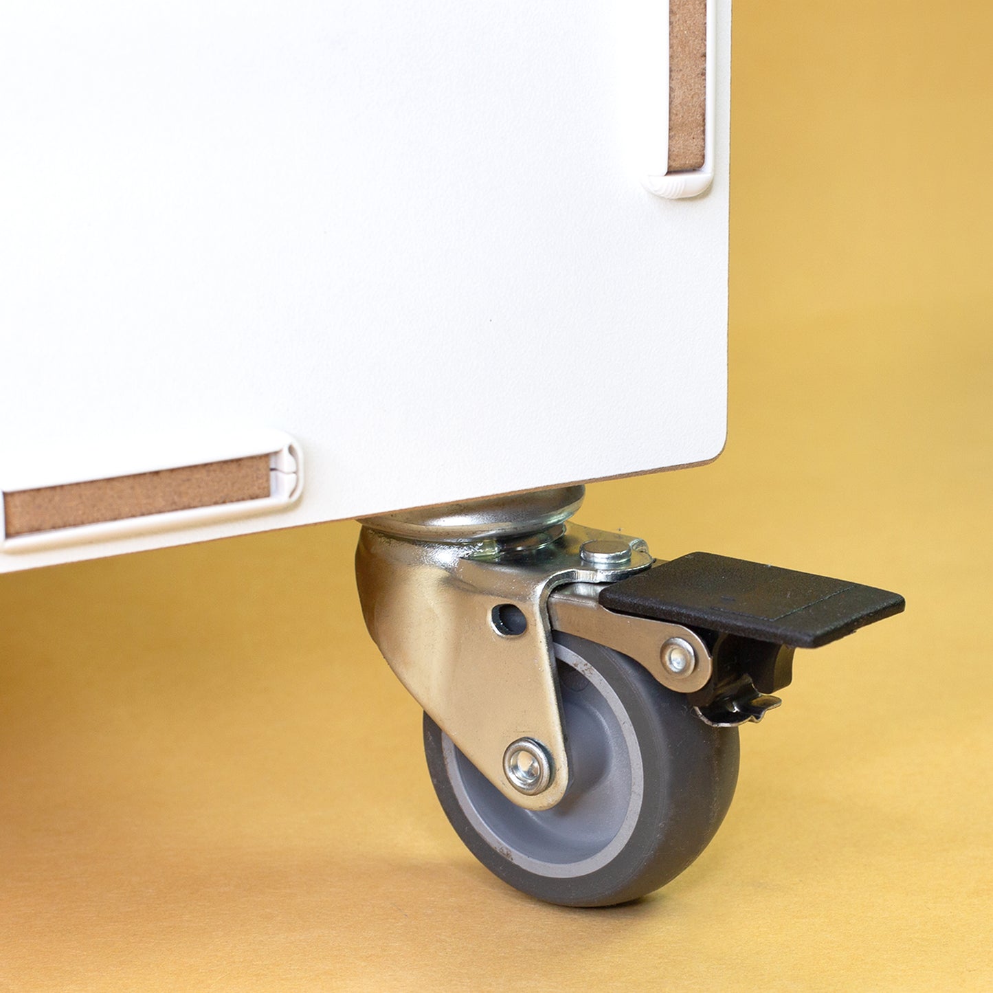 Personalisierte Rollbox aus Holz von clipfritz - Bunte Bausteinwelt | Kinder-Spielzeugkiste mit Name