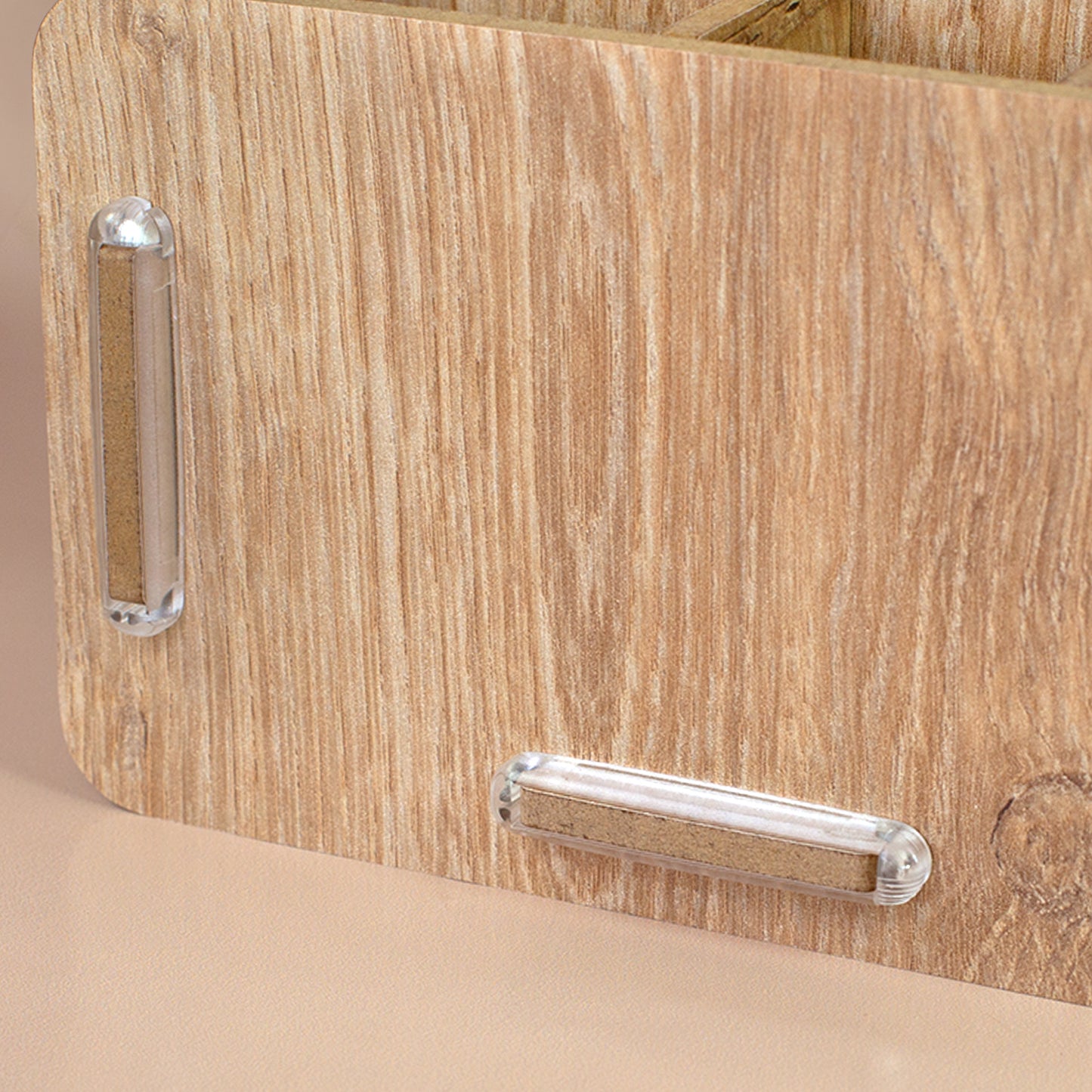 Detailbild der Stiftebox mit geschlossener clipfritz®-Klammer