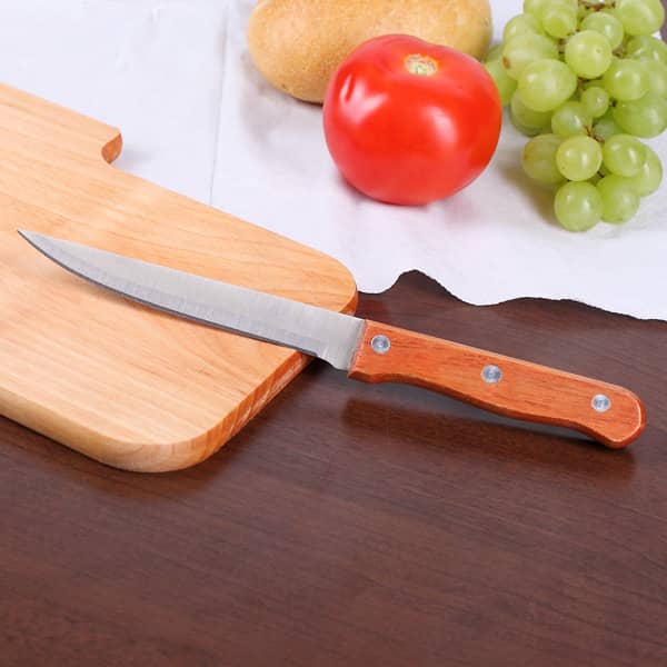 Messer mit Holzgriff inklusive