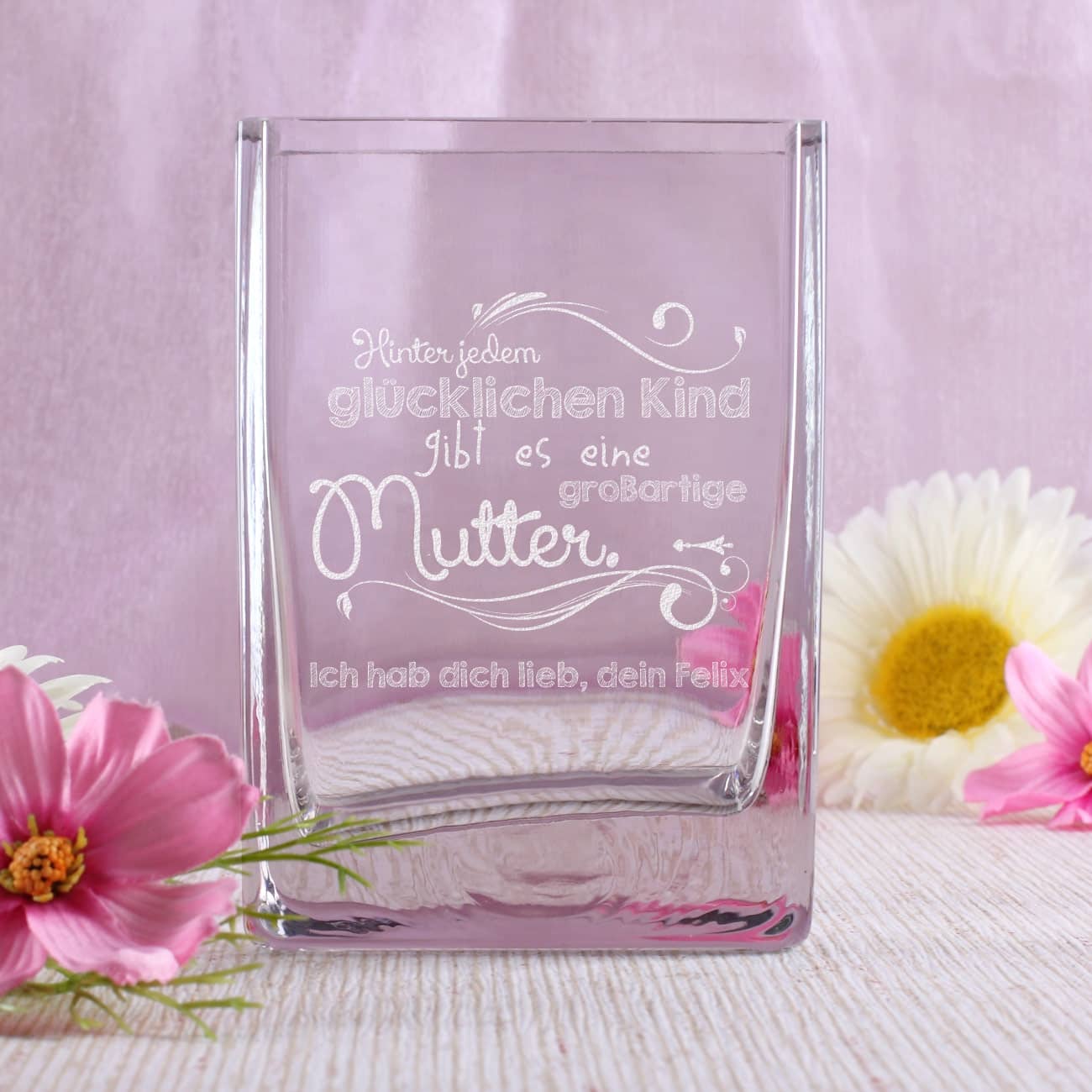 Vase mit Muttertagsmotiv und Wunschtext