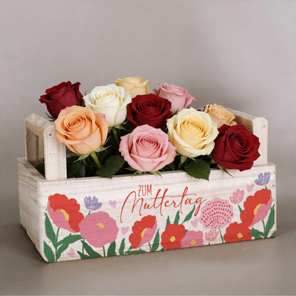 Holz Pflanzkiste mit Rosen als Geschenkidee zum Muttertag mit Blumenmotiv