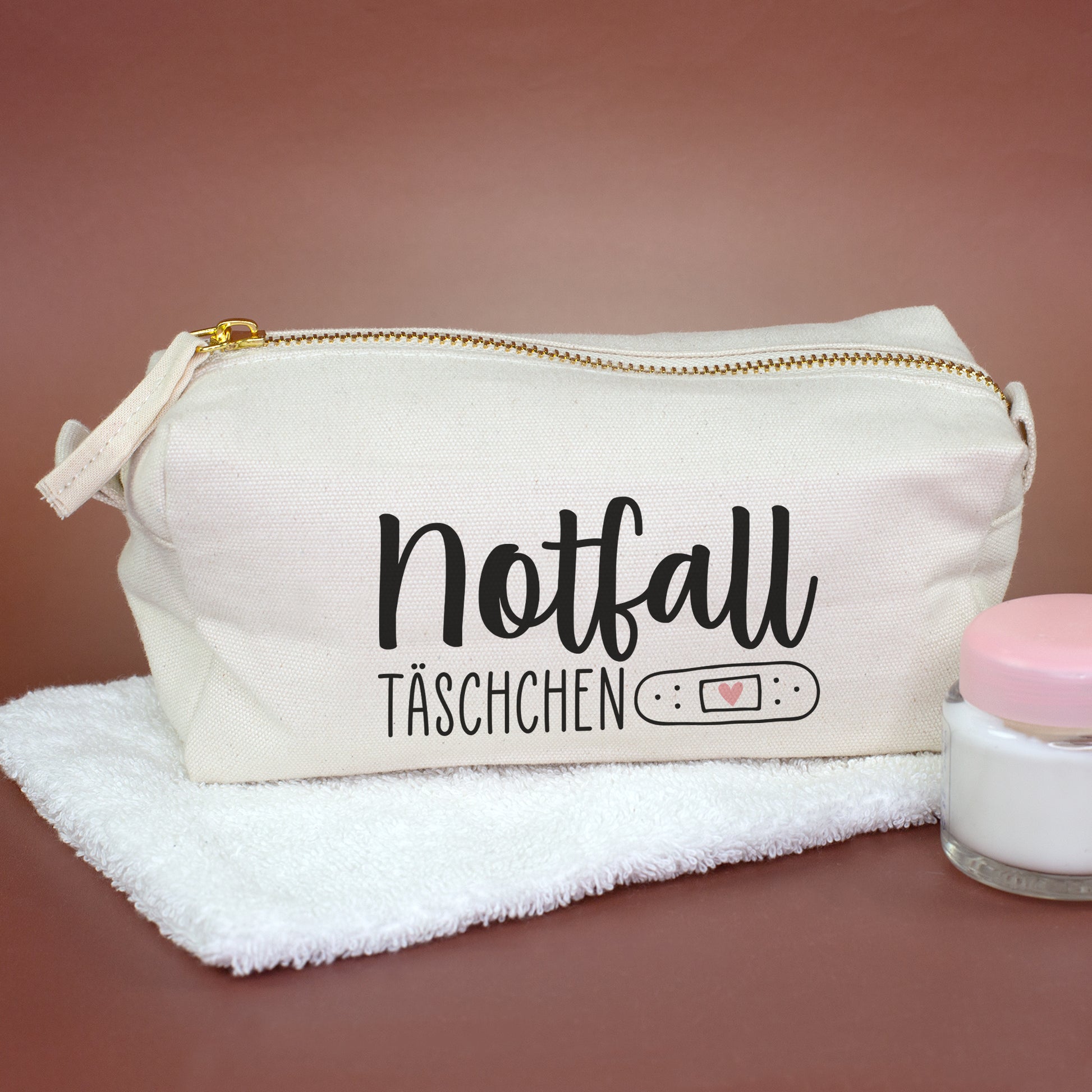 Großes Notfalltäschchen aus Canvas als Beautycase und Kosmetiktasche mit Pflaster Motiv