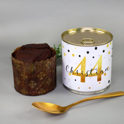 Personalisierter Schoko Brownie Kuchen in der Dose mit Alter 44 und Name Christian neben Brownie
