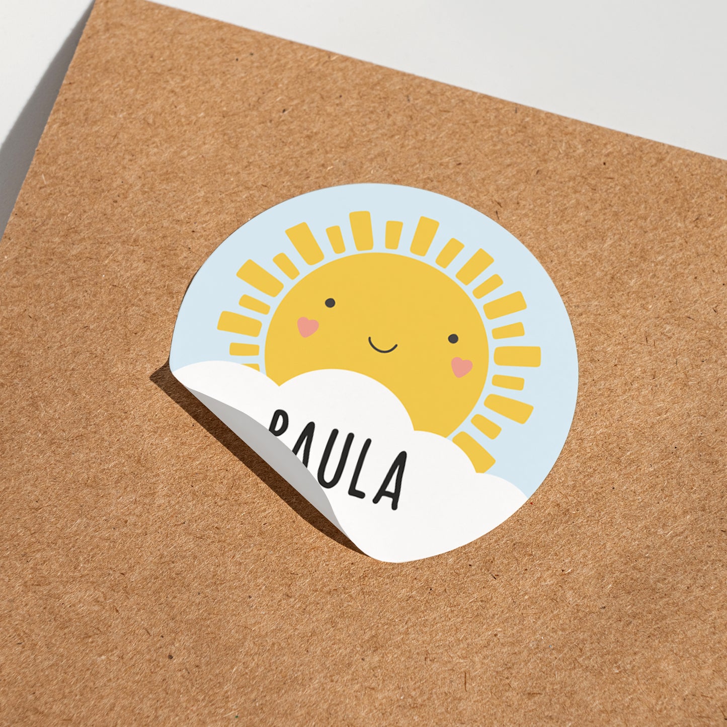 Namensaufkleber mit Sonne Motiv und Name personalisiert | 84 Sticker für Kindergarten, Kita & Schule