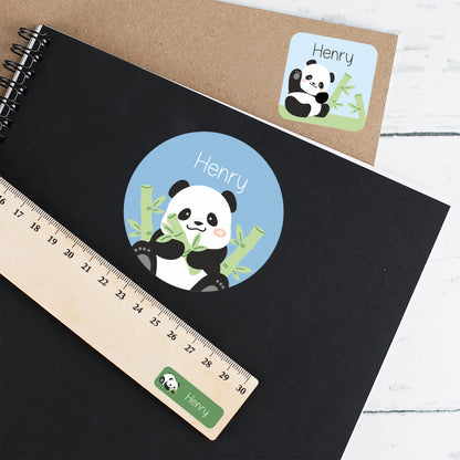 Personalisierte Namensaufkleber mit Panda Motiv und Name Henry auf Heft, Karton und Lineal