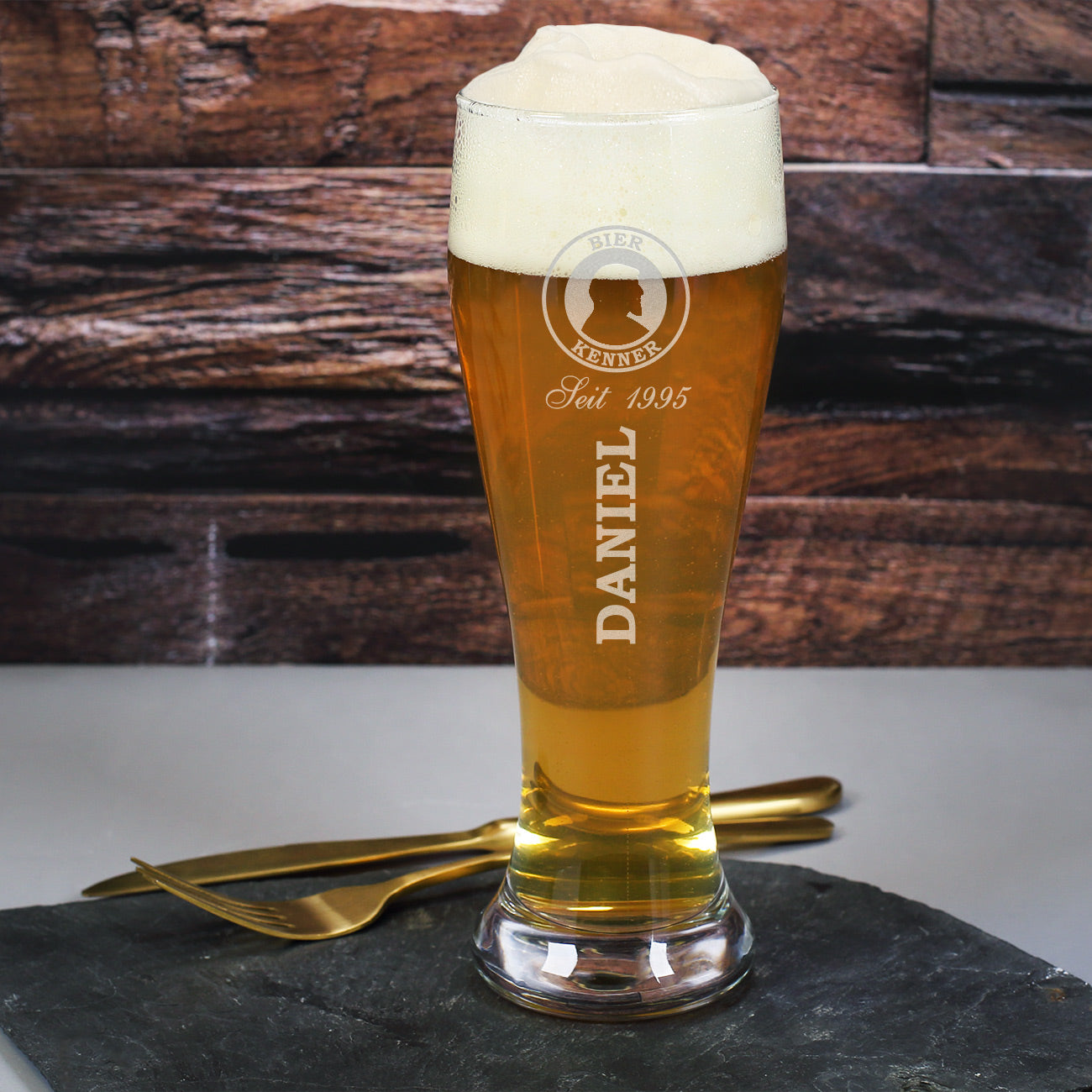 Graviertes Weizenglas Bier - Kenner mit Name und Geburtsjahr