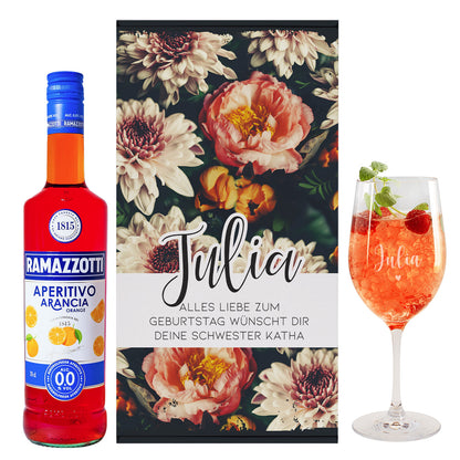 Lillet Geschenkset mit graviertem Weinglas und eleganten Vintage Blumenmotiv