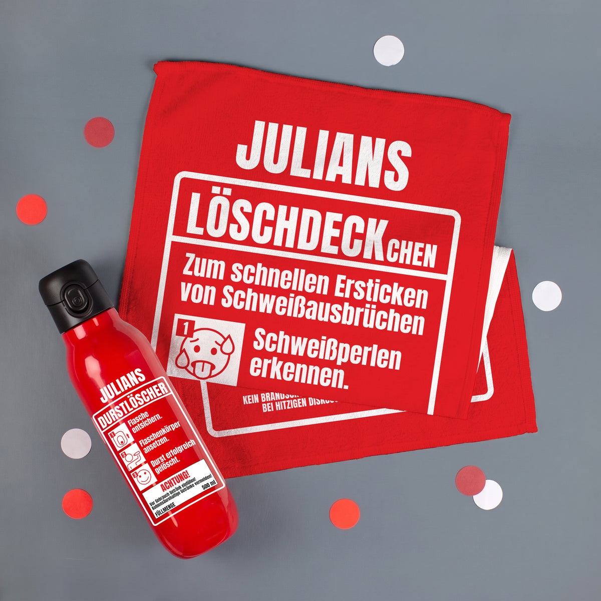 Personalisiertes Feuerwehr Geschenkset mit roter Trinkflasche „Julians Durstlöscher“ und rotem Handtuch „Julians Löschdeckchen“