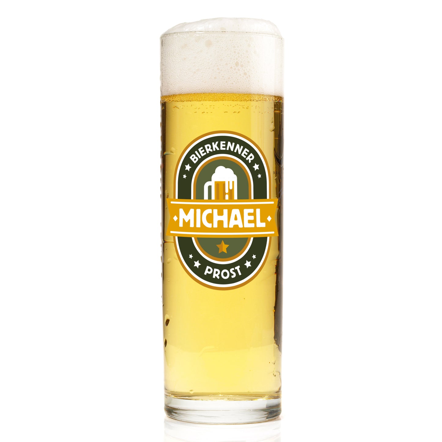 Kölschglas Bierkenner mit Name Michael, gefüllt mit Bier, freigestellt vor weißem Hintergrund