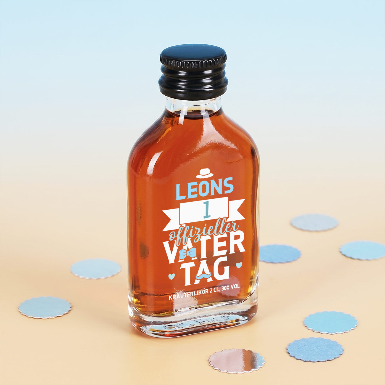 Erster Vatertag mit persönlichem Kräuter Schnaps