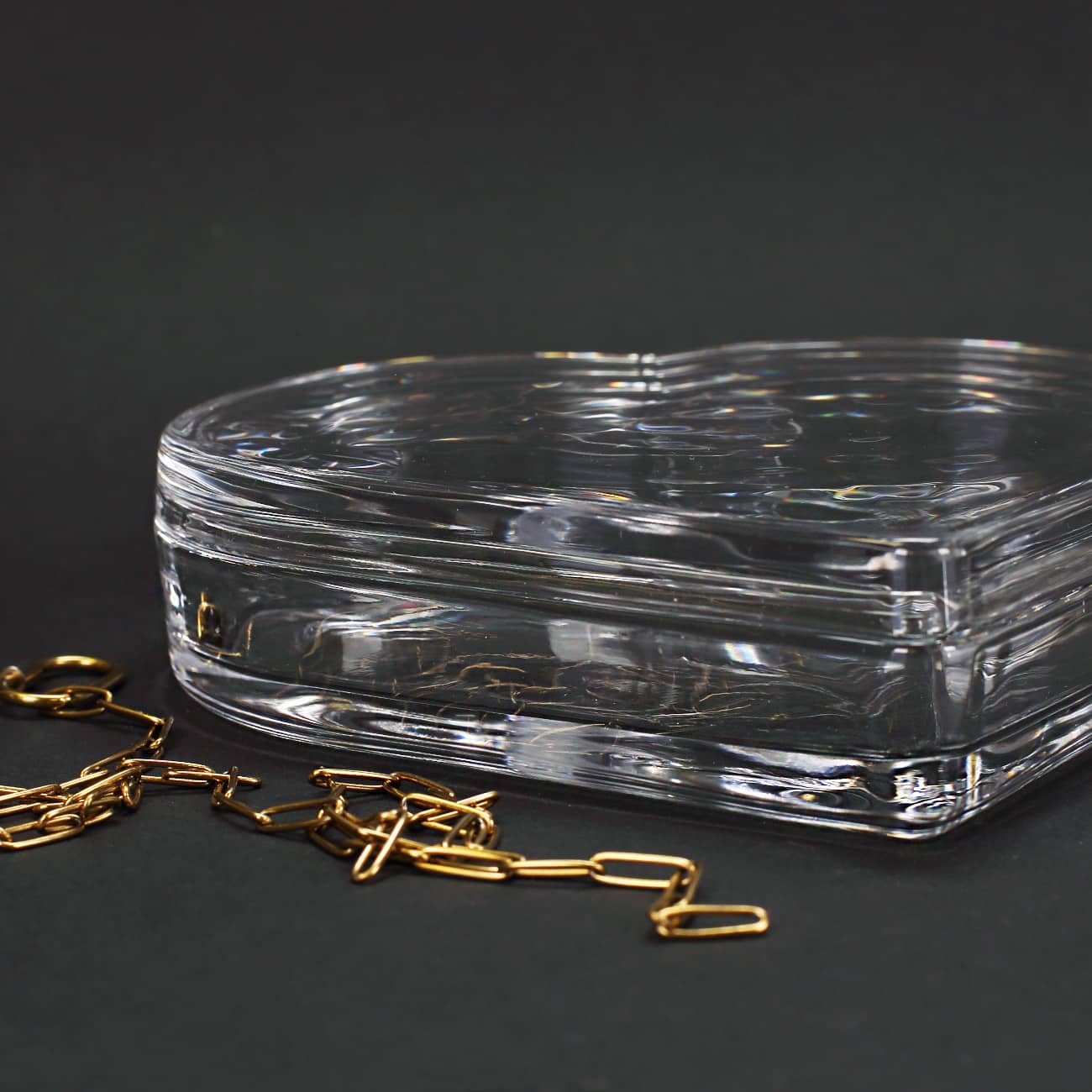 Flache Glasdose für Schmuck