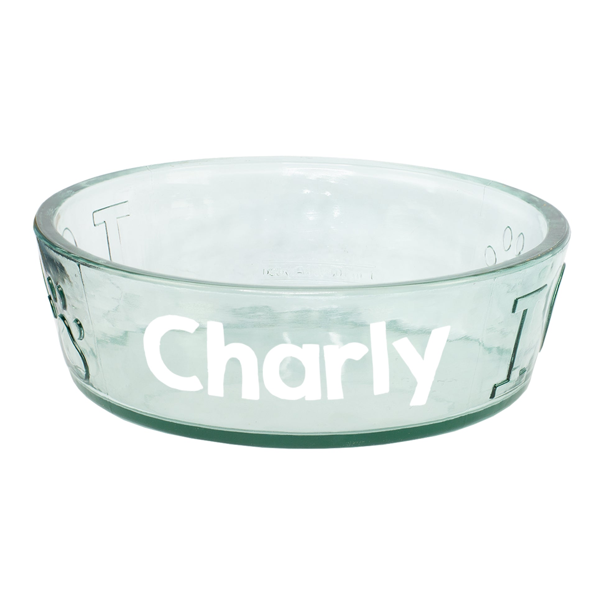 Freigestellter großer Hundenapf aus Glas mit personalisiertem Namen Charly