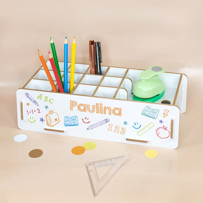 Weiße Stiftebox mit Name Paulina, 16 Fächern und buntem Schuldesign