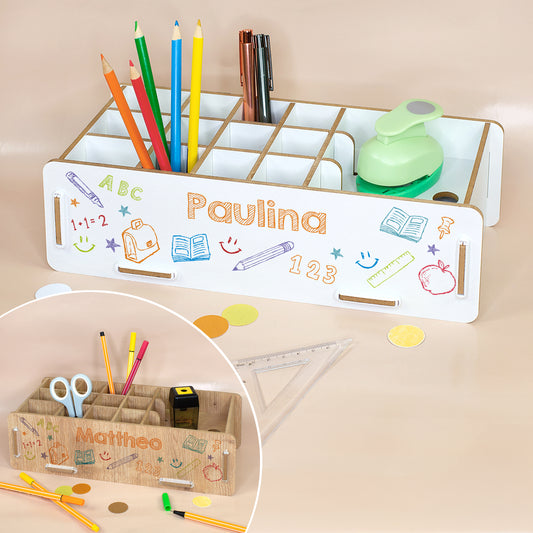 Produktvorschau der personalisierten Stiftebox in Weiß und Holzoptik mit Schuldesign