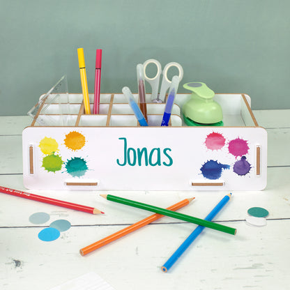 Weiße Stiftebox mit Name Jonas als Schreibtisch-Organizer für Kinder mit Stiften, Schere und Lineal