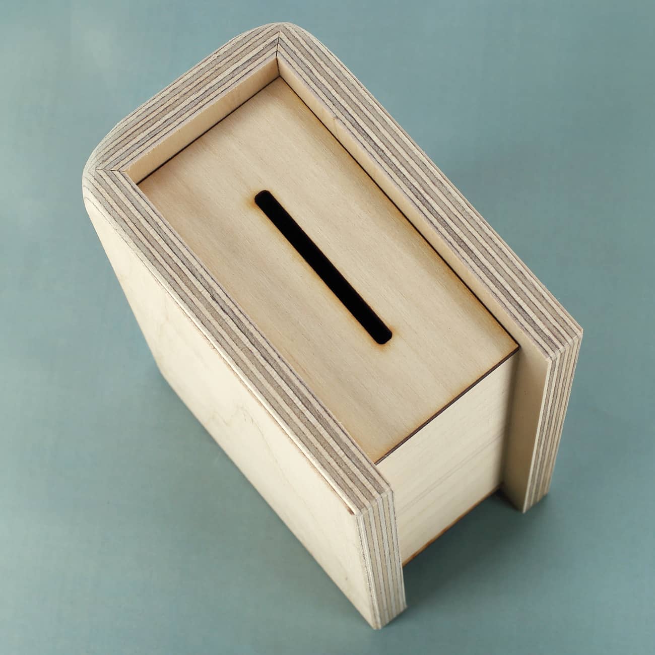 Buch-Spardose aus Holz