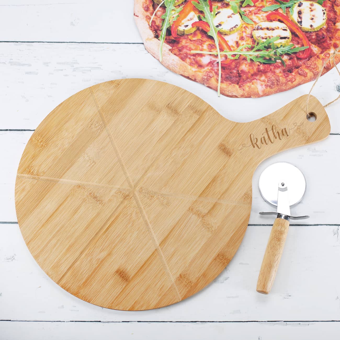 Graviertes Pizzabrett mit Ihrem Wunschnamen