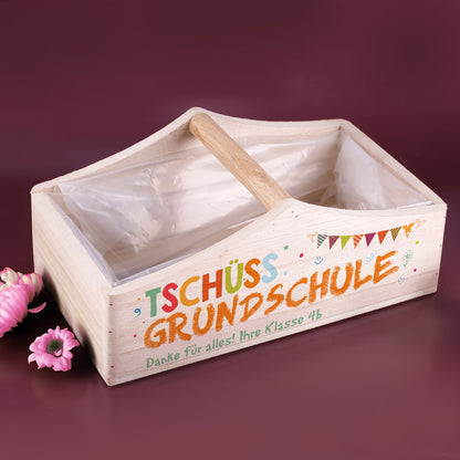 Tschüss Grundschule - Präsentkorb Pflanzkiste als Abschiedsgeschenk für Lehrer