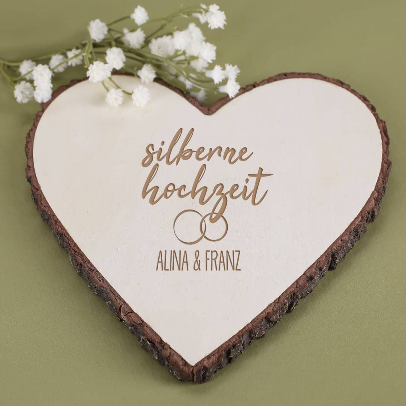 Personalisierte Herzplatte aus Birke mit Namen Ihrer Wahl zur silbernen Hochzeit