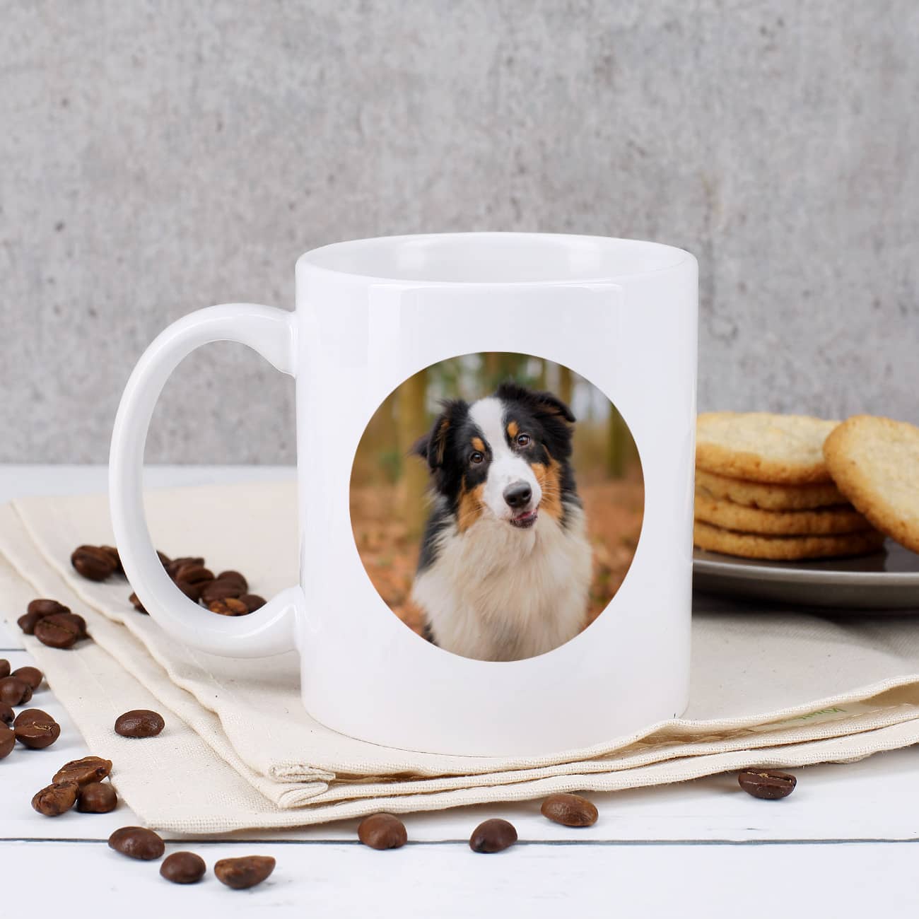 Weiße Kaffeetasse mit Bild Ihres tierischen Lieblings