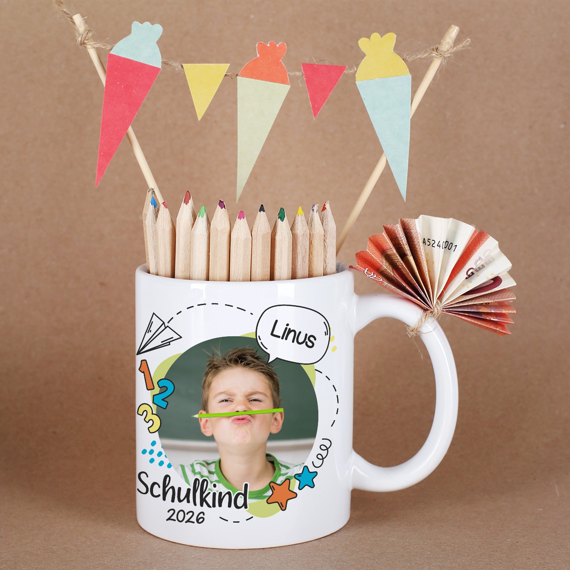 Tasse zur Einschulung mit Foto und Name in 3 Farbvarianten