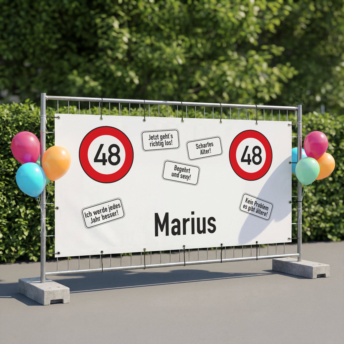 Großes Geburtstagsbanner zum 48. Geburtstag mit Name Marius als Deko mit bunten Ballons