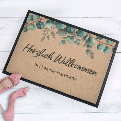 Herzlich Willkommen - Eukalyptus Fußmatte mit Ihrem Text, 70 x 50 cm