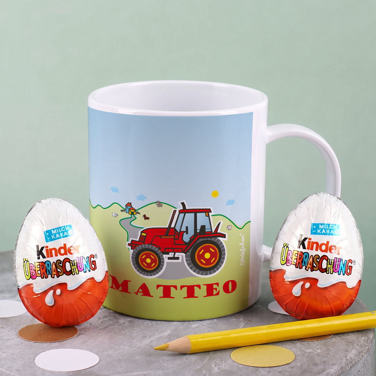 Kindertasse mit rotem Traktor und Wunschname | Geschenk für Kinder & Kindergarten
