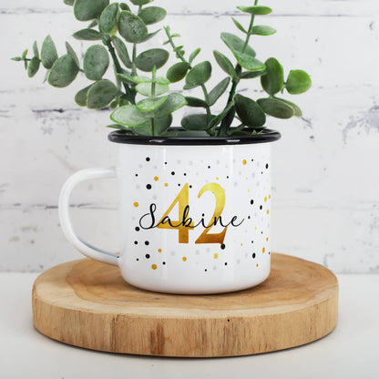 Persönliche Tasse aus Metall zum Geburtstag