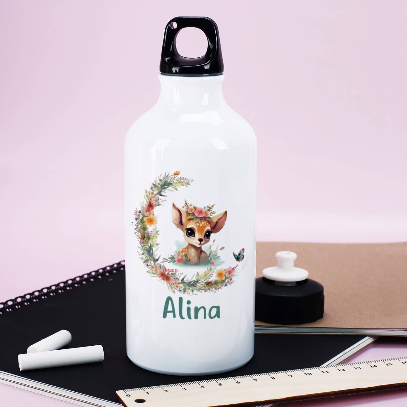 Trinkflasche mit Rehkitz, Blumenranke und Name bedruckt
