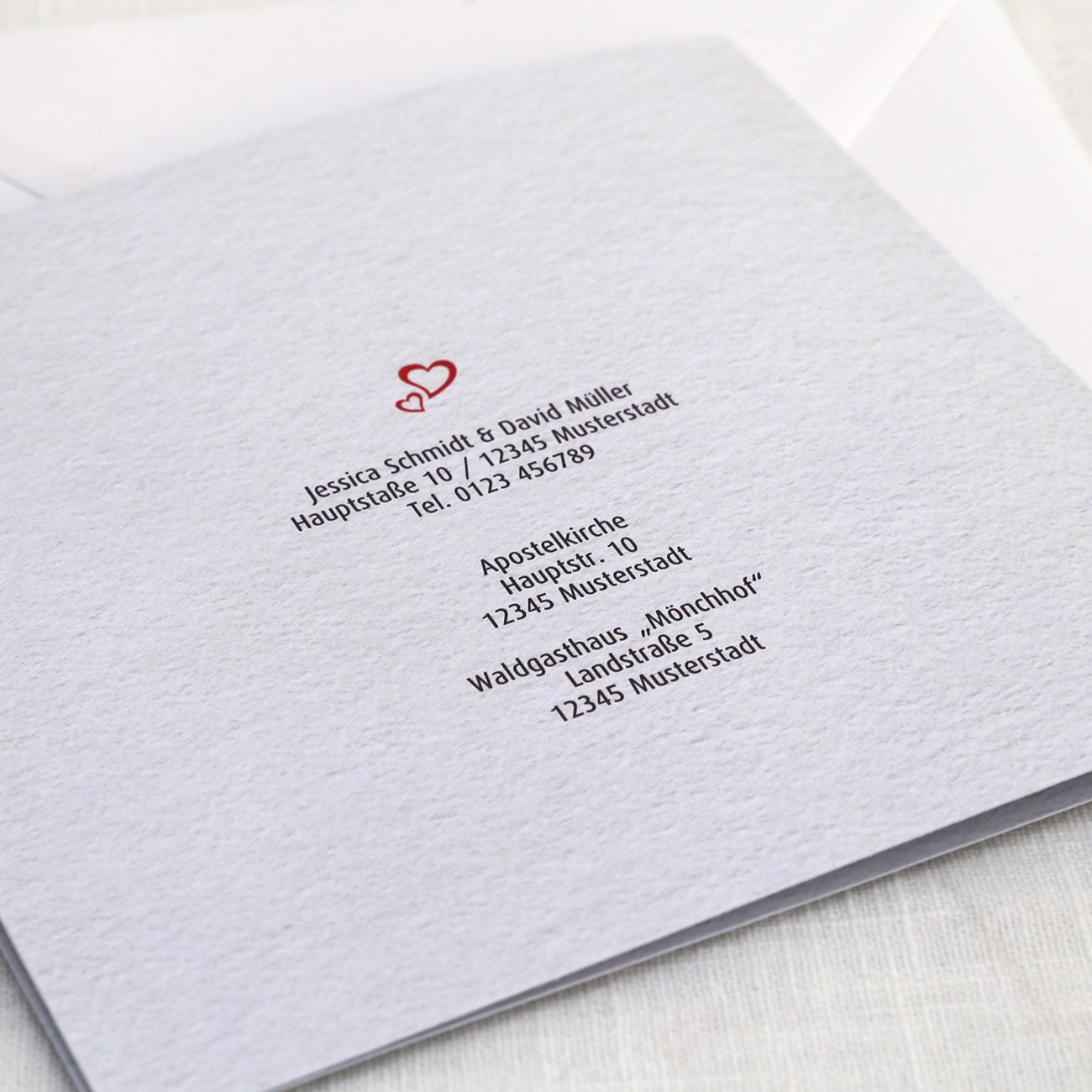 Einladungskarte zur Hochzeit mit Herz-Ausschnitt und Foto