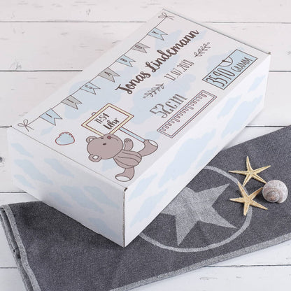Geschenkverpackung zur Geburt mit Teddymotiv