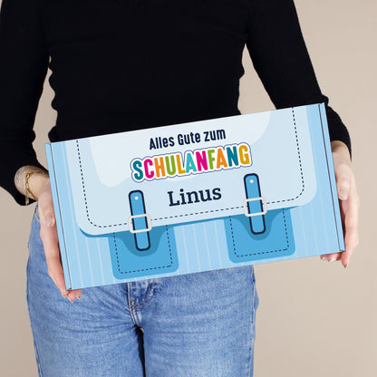 Geschenkverpackung zur Einschulung personalisiert mit Name | Schulranzen Design