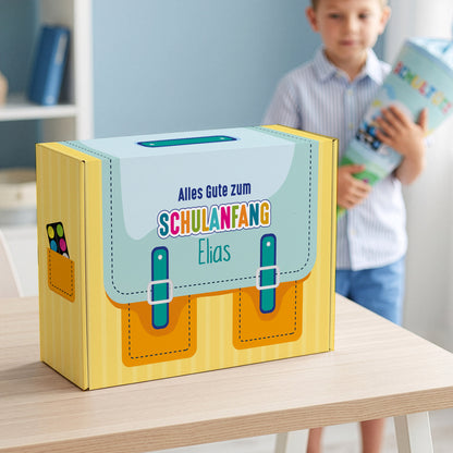 Geschenkverpackung zur Einschulung personalisiert mit Name | Schulranzen Design