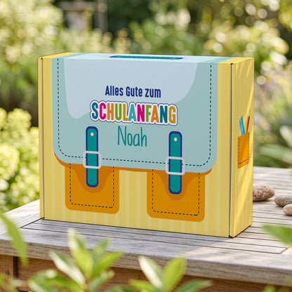 Geschenkverpackung zur Einschulung personalisiert mit Name | Schulranzen Design