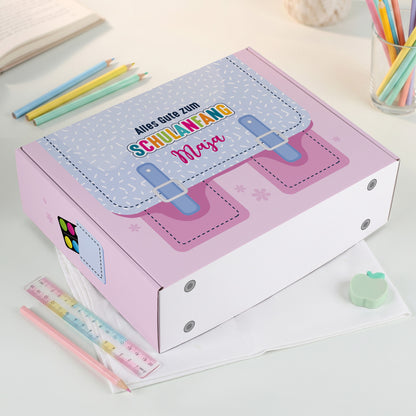 Geschenkverpackung zur Einschulung personalisiert mit Name | Schulranzen Design