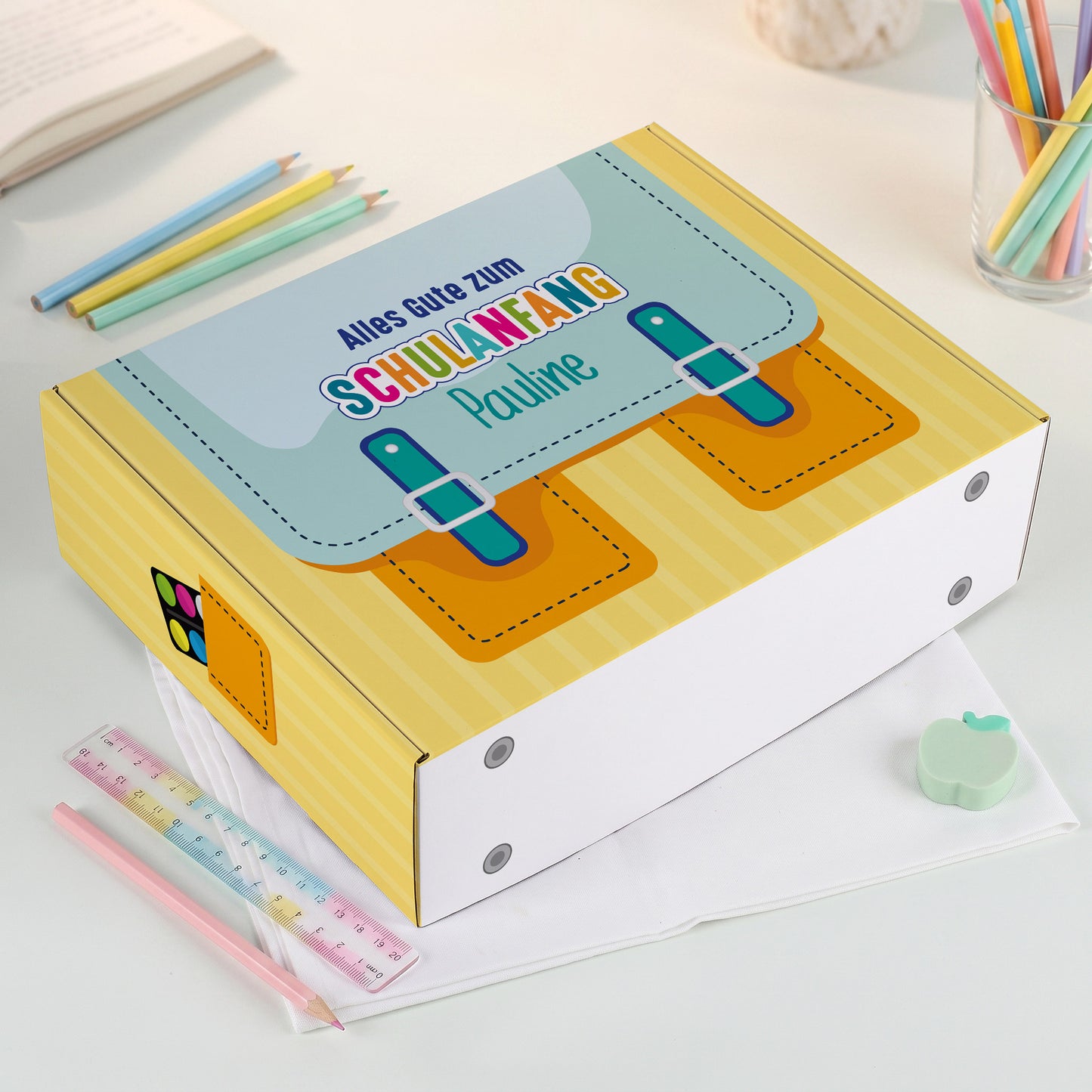 Geschenkverpackung zur Einschulung personalisiert mit Name | Schulranzen Design