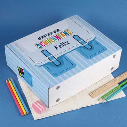 Geschenkverpackung zur Einschulung personalisiert mit Name | Schulranzen Design