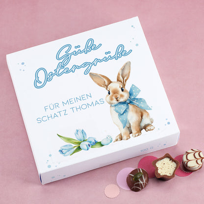 Lindt Pralinen Geschenkbox zu Ostern mit Schriftzug Süße Ostergrüße und Osterhase
