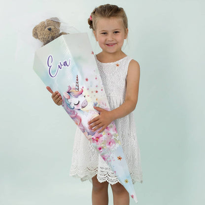 Einhorn - Schultüte mit Name und Blumen bedruckt
