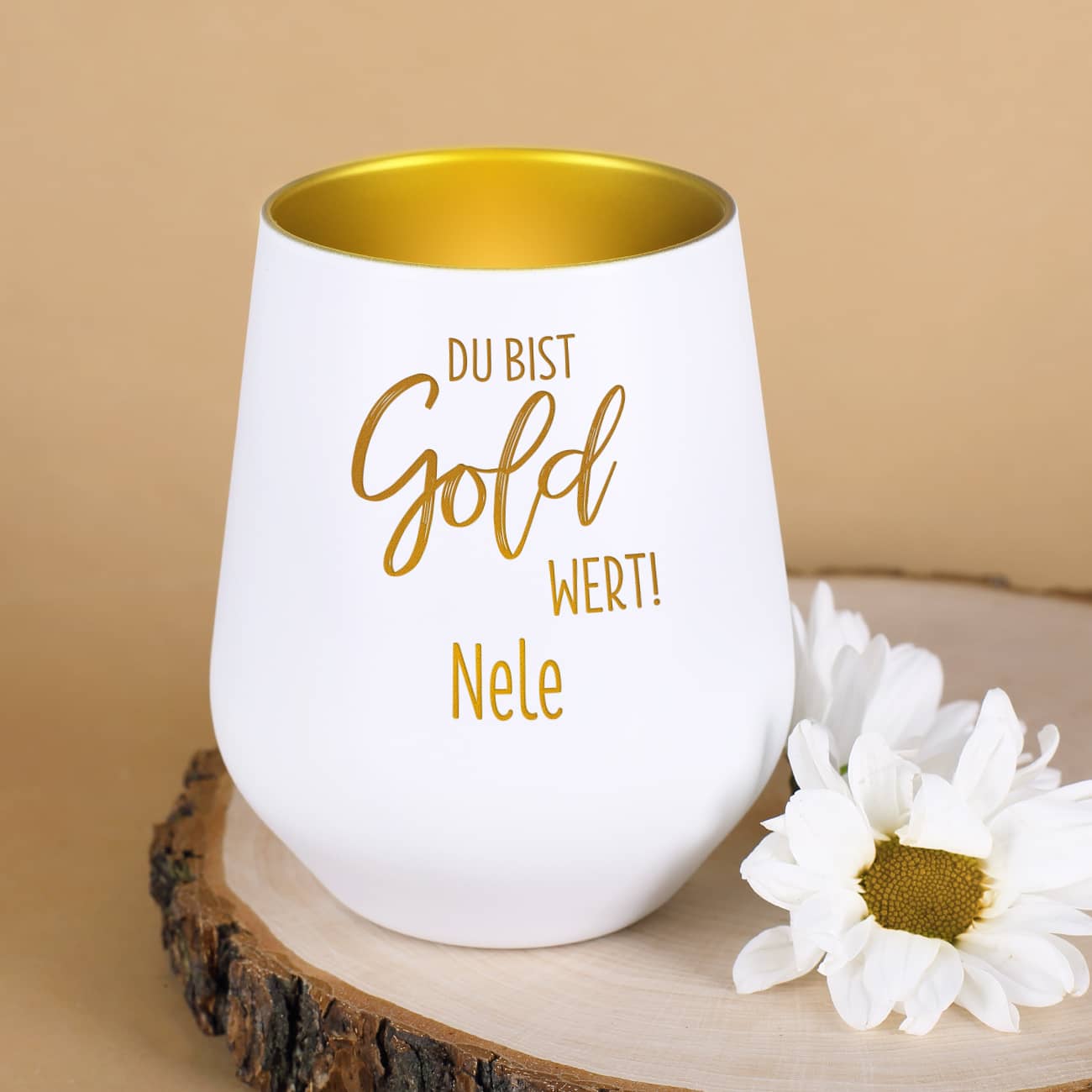 Moderner Kerzenbecher in Weiß-Gold mit Spruch "Du bist Gold wert!" und Name