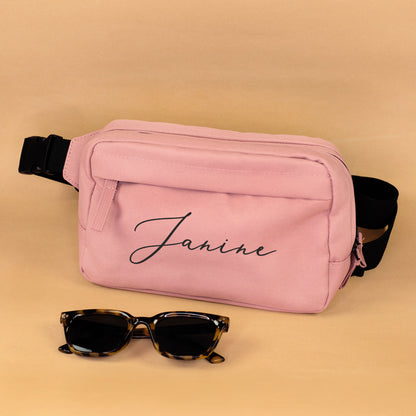 Altrosa Bauchtasche mit Name Janine und Sonnenbrille, personalisierte Gürteltasche für Frauen