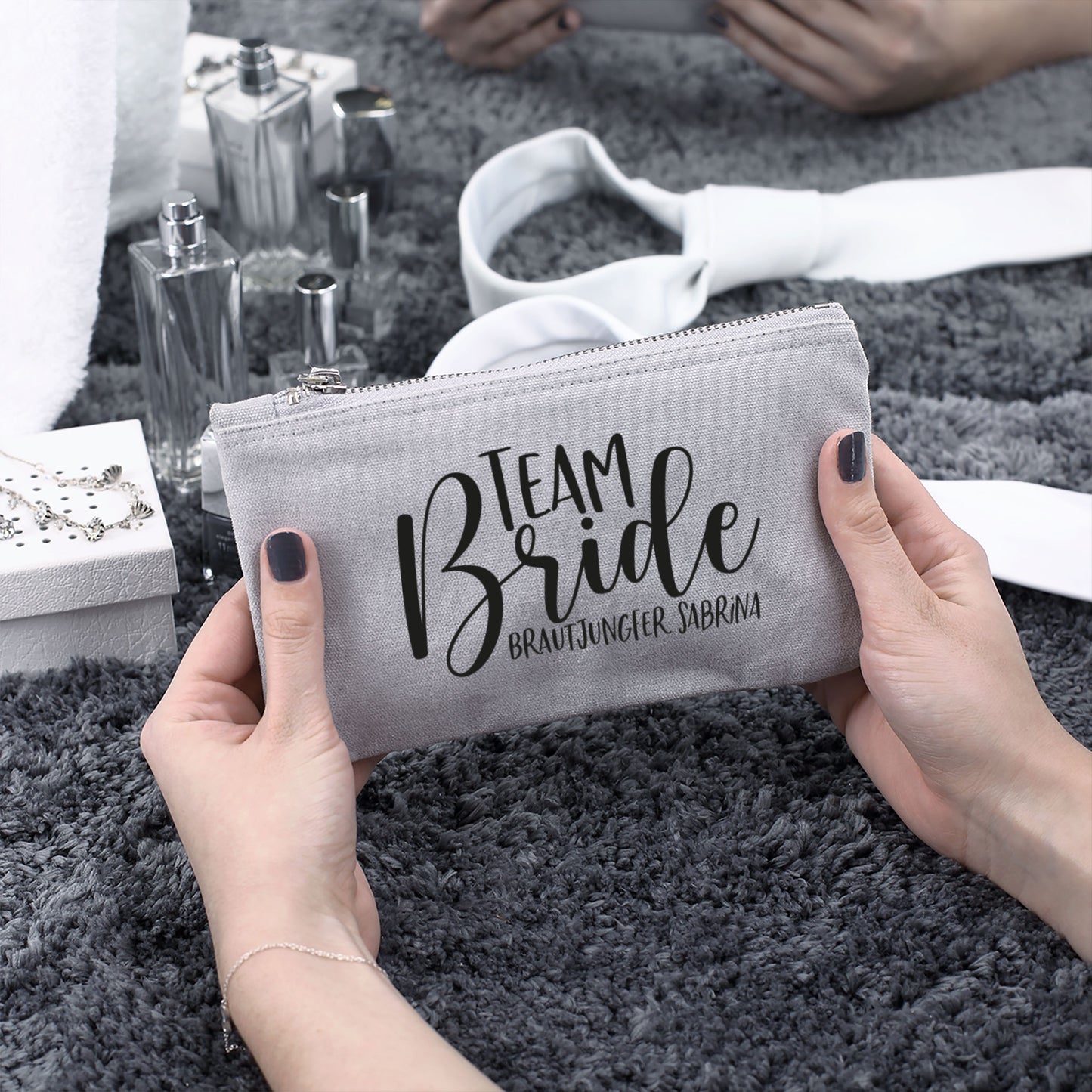 Beautycase mit Namensaufdruck | Team Bride | 5 Farben & Größenauswahl