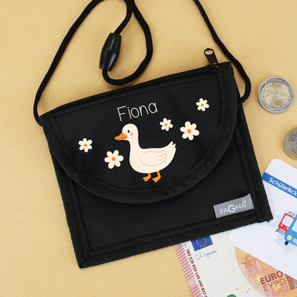 Schwarzer Brustbeutel mit Name Fiona, Enten-Motiv, Geld und Schülerticket