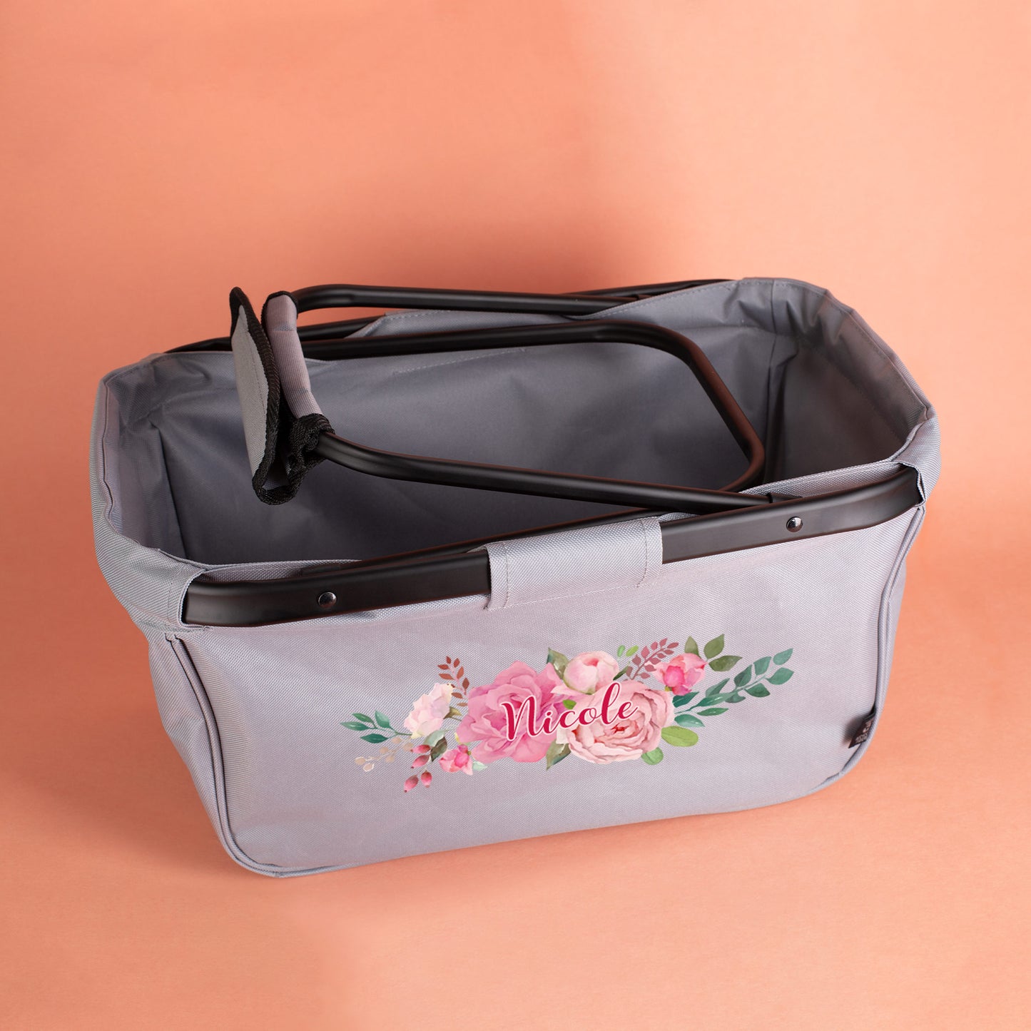 Praktischer Einkaufskorb mit Blumenbouquet und individuellem Aufdruck