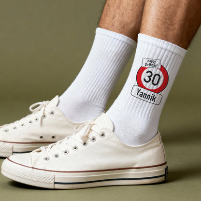Bedruckte Socken mit Verkehrszeichenmotiv, Name und Alter