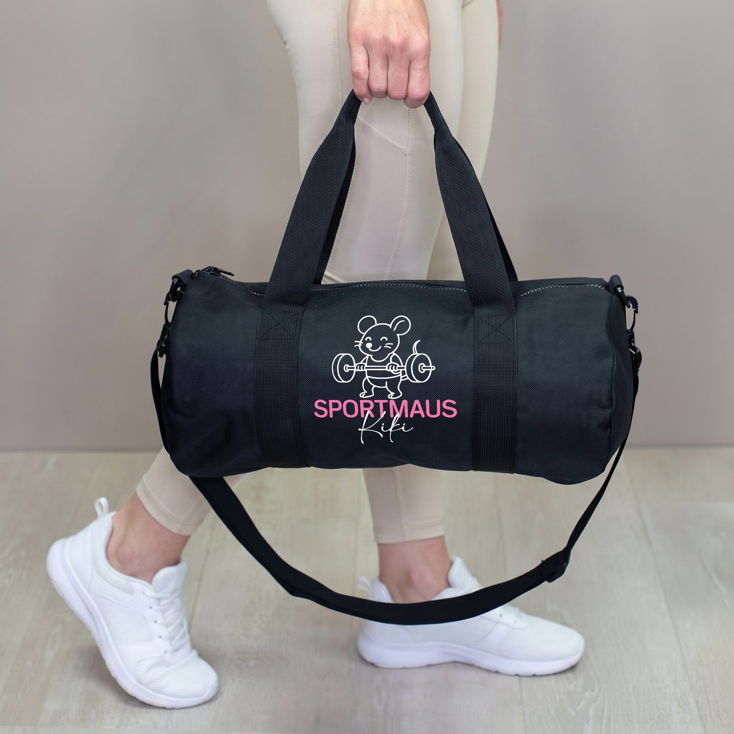 Sporttasche personalisiert mit Name & Sportmaus Motiv | Duffle Bag als Geschenk für Mädchen & Frauen